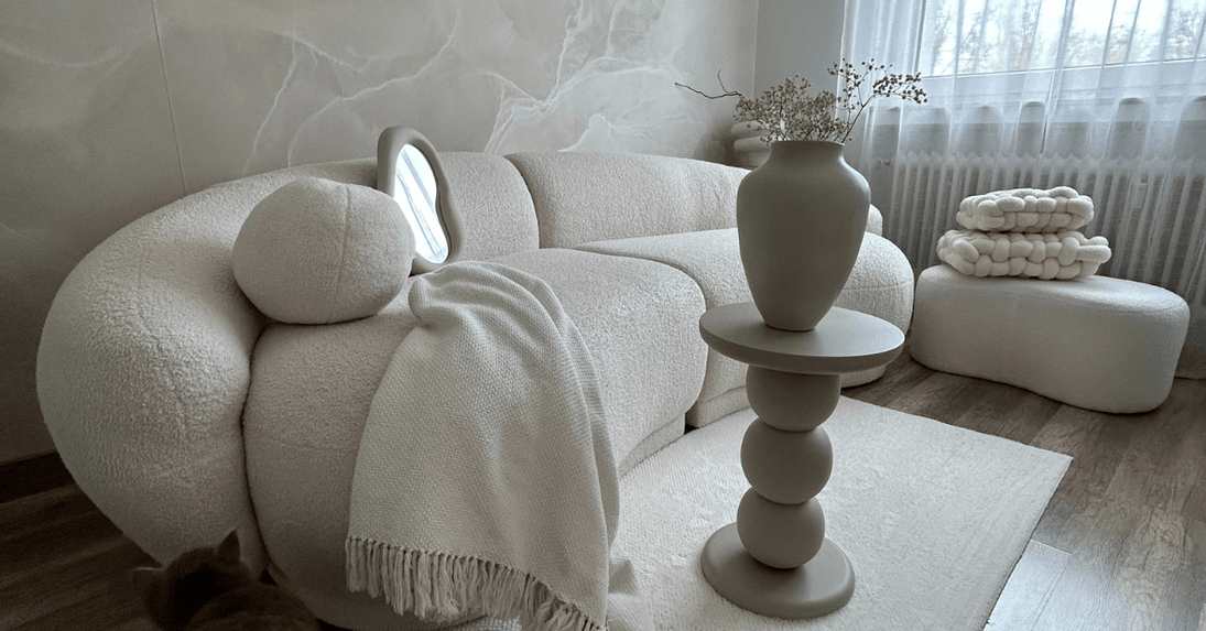 Freistehendes Sofa oder an der Wand? Welche Position ist die beste?