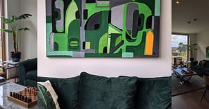 Dunkle Möbel im Wohnzimmer - Wozu passen sie am besten?