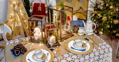 Weihnachten: Eine Idee für einen festlichen Tisch in Ihrem Esszimmer