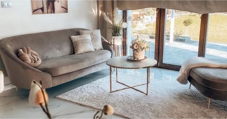 Retro vs. Moderne Möbel: Die richtige Balance für Ihr Zuhause finden